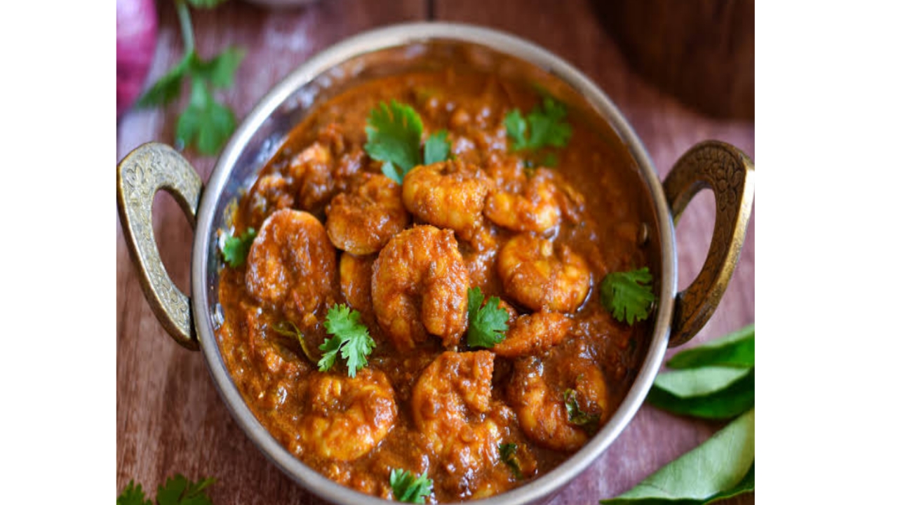 Prawns masala curry recipe in marathi